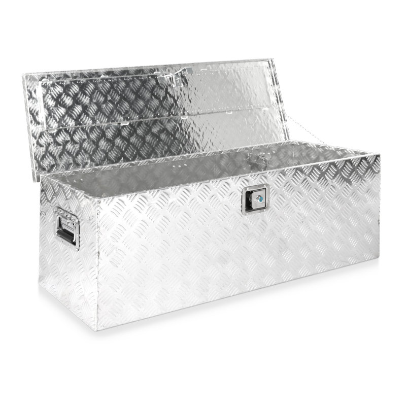 Heavy duty truck box Clearance